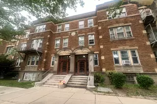 2017 Commonwealth Ave, Boston, MA 02135 - Photo 4