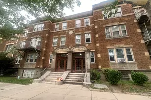 2017 Commonwealth Ave, Boston, MA 02135 - Photo 4