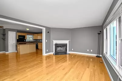 81 Beecher Pl #81, Newton, MA 02459 - Photo 10