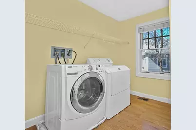 81 Beecher Pl #81, Newton, MA 02459 - Photo 28