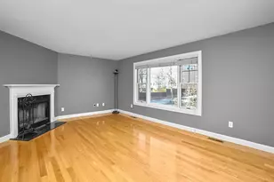 81 Beecher Pl, Newton, MA 02459 - Photo 12