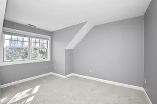 81 Beecher Pl, Newton, MA 02459 - Photo 18