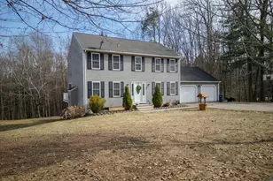 11 Lauren Ln, Sturbridge, MA 01518 - Photo 1