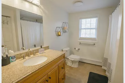 11 Lauren Ln, Sturbridge, MA 01518 - Photo 16