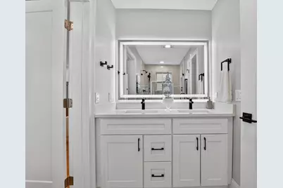 29-1 Prichard Ave #1, Somerville, MA 02144 - Photo 32