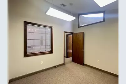 32 Elm #3, Westfield, MA 01085 - Photo 10