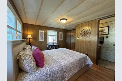 32 Christian Avenue, Hudson, MA 01749 - Photo 16