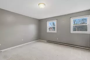 179 Pleasant Valley St, Methuen, MA 01844 - Photo 18