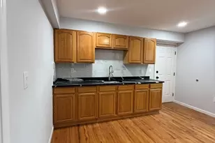 78 Hollis St, Worcester, MA 01610 - Photo 2