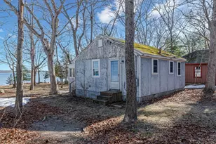 16 Spinnaker Ln, Marion, MA 02738 - Photo 10