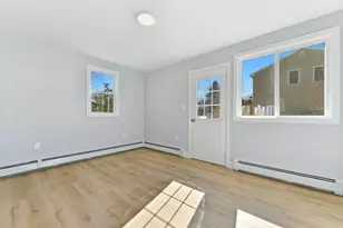 9 Akron Ln, Taunton, MA 02780 - Photo 8