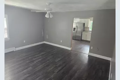 504 Quincy St #1, Fall River, MA 02720 - Photo 2