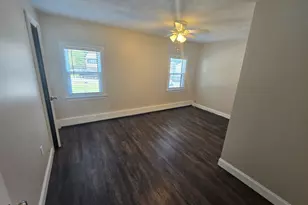 504 Quincy St, Fall River, MA 02720 - Photo 4