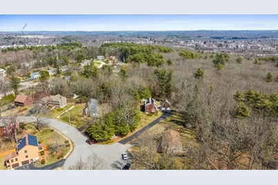 9 Cyndy Ln, Millbury, MA 01527 - Photo 36