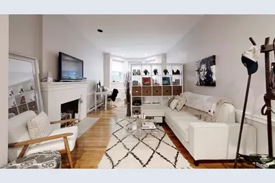 125 Beacon St #1, Boston, MA 02116 - Photo 2