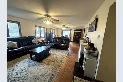 284 Washington St #B, Taunton, MA 02780 - Photo 2