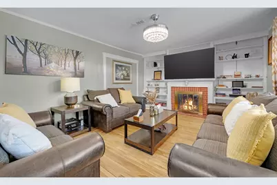 14 Vassar St, Leominster, MA 01453 - Photo 2