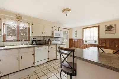 12 Carmel St, Middleborough, MA 02346 - Photo 10