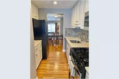 31 Blithewood Ave #705, Worcester, MA 01604 - Photo 4