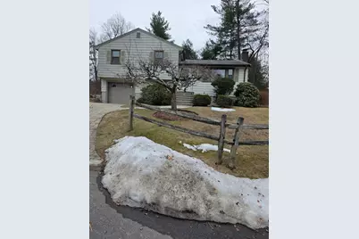 17 Maud Graham Circle, Burlington, MA 01803 - Photo 2