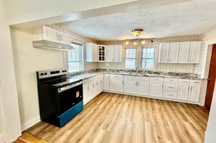 17 Kahler Ave, Milton, MA 02186 - Photo 2