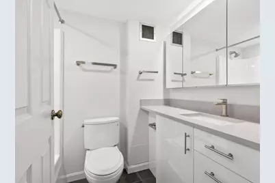 250 Hammond Pond Pkwy #905S, Newton, MA 02467 - Photo 10