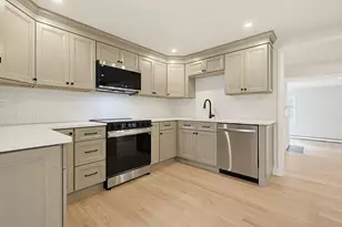 9 Arnold Rd, Shrewsbury, MA 01545 - Photo 12