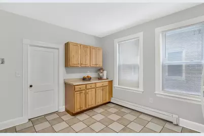 109 Harrishof St #1, Boston, MA 02121 - Photo 4