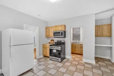 109 Harrishof St #1, Boston, MA 02121 - Photo 2