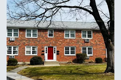 540 Granby Rd #76B, South Hadley, MA 01075 - Photo 1