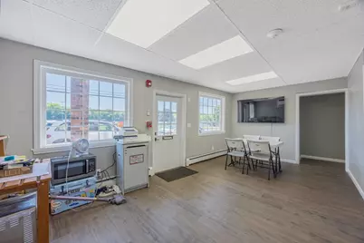 318 Newton Street #1, South Hadley, MA 01075 - Photo 6