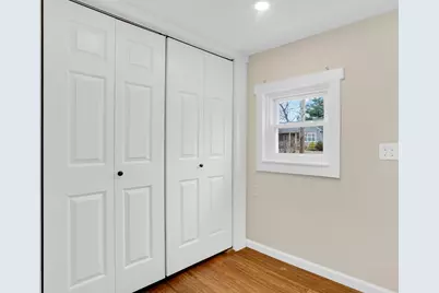 86 Albert St, West Springfield, MA 01089 - Photo 18