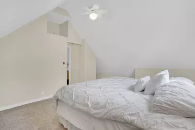 86 Albert St, West Springfield, MA 01089 - Photo 20