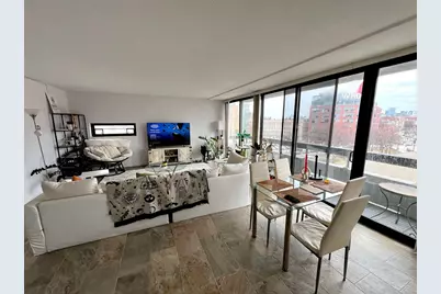 566 Commonwealth #501, Boston, MA 02215 - Photo 2