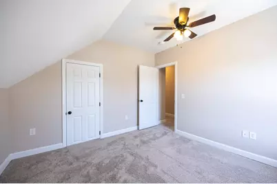 584 Mount Hope St #2, North Attleboro, MA 02760 - Photo 12