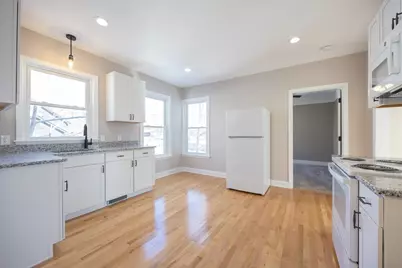 584 Mount Hope St #2, North Attleboro, MA 02760 - Photo 6