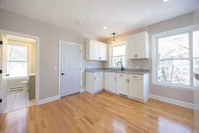 584 Mount Hope St #2, North Attleboro, MA 02760 - Photo 8