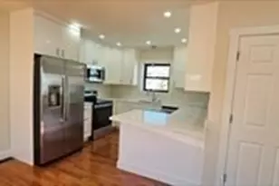 31 Niagara St, Fall River, MA 02721 - Photo 4