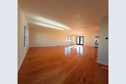 31 Niagara St, Fall River, MA 02721 - Photo 10