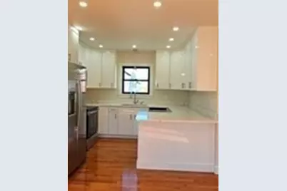 31 Niagara St, Fall River, MA 02721 - Photo 4