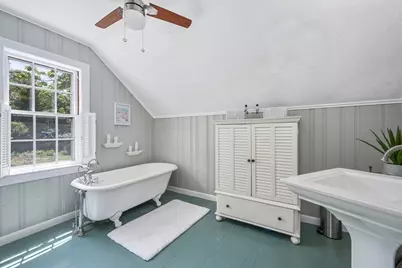 181 School St, Barnstable, MA 02635 - Photo 18