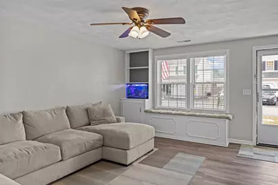 103 Juniper Ln #103, Tewksbury, MA 01876 - Photo 4