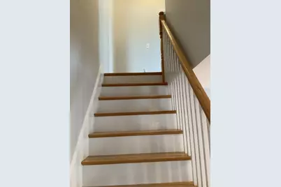 10 Moulton Ct #10, Beverly, MA 01915 - Photo 8