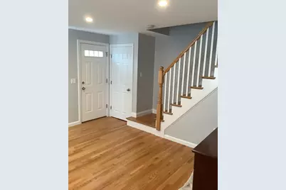 10 Moulton Ct #10, Beverly, MA 01915 - Photo 4