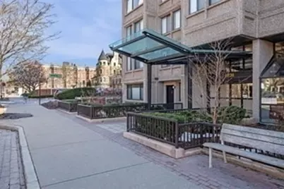 1731 Beacon #108, Brookline, MA 02445 - Photo 4