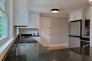 29 Noble St, Newton, MA 02465 - Photo 10