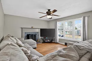 11 Venus Dr, Shrewsbury, MA 01545 - Photo 6