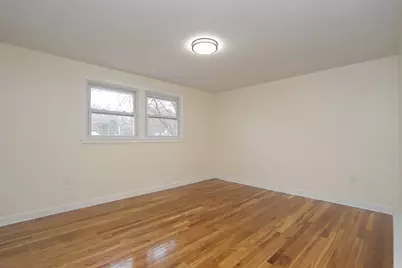 72 Honeysuckle Dr #72, Chicopee, MA 01022 - Photo 18