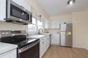 72 Honeysuckle Dr, Chicopee, MA 01022 - Photo 10