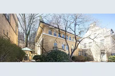 75 Glen Rd #B4, Brookline, MA 02445 - Photo 2